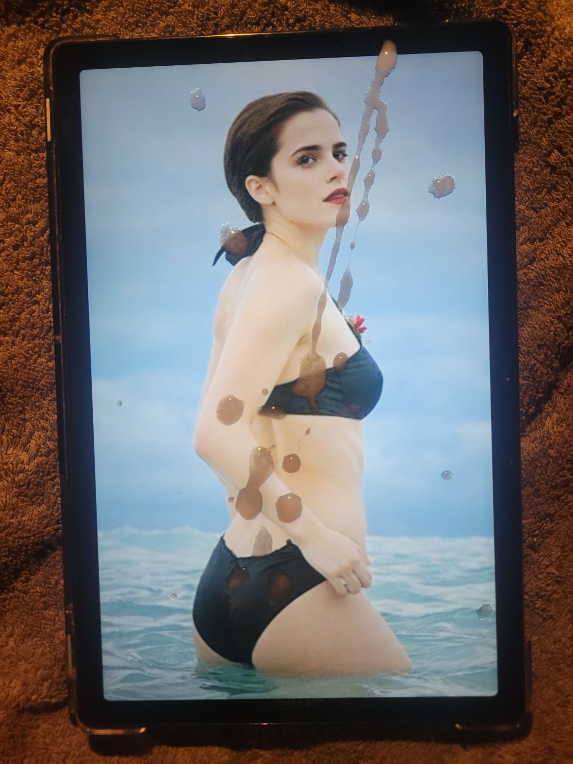 dAqgo2sJ Emma Watson cum tribute 08.jpg